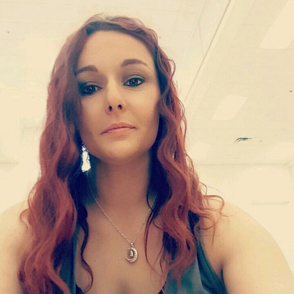 Meet your Posher, Thera - Picture 1 of 1